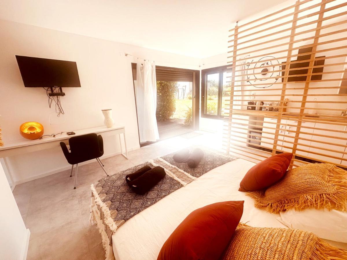 Les Madones Apartamento Nîmes Exterior foto