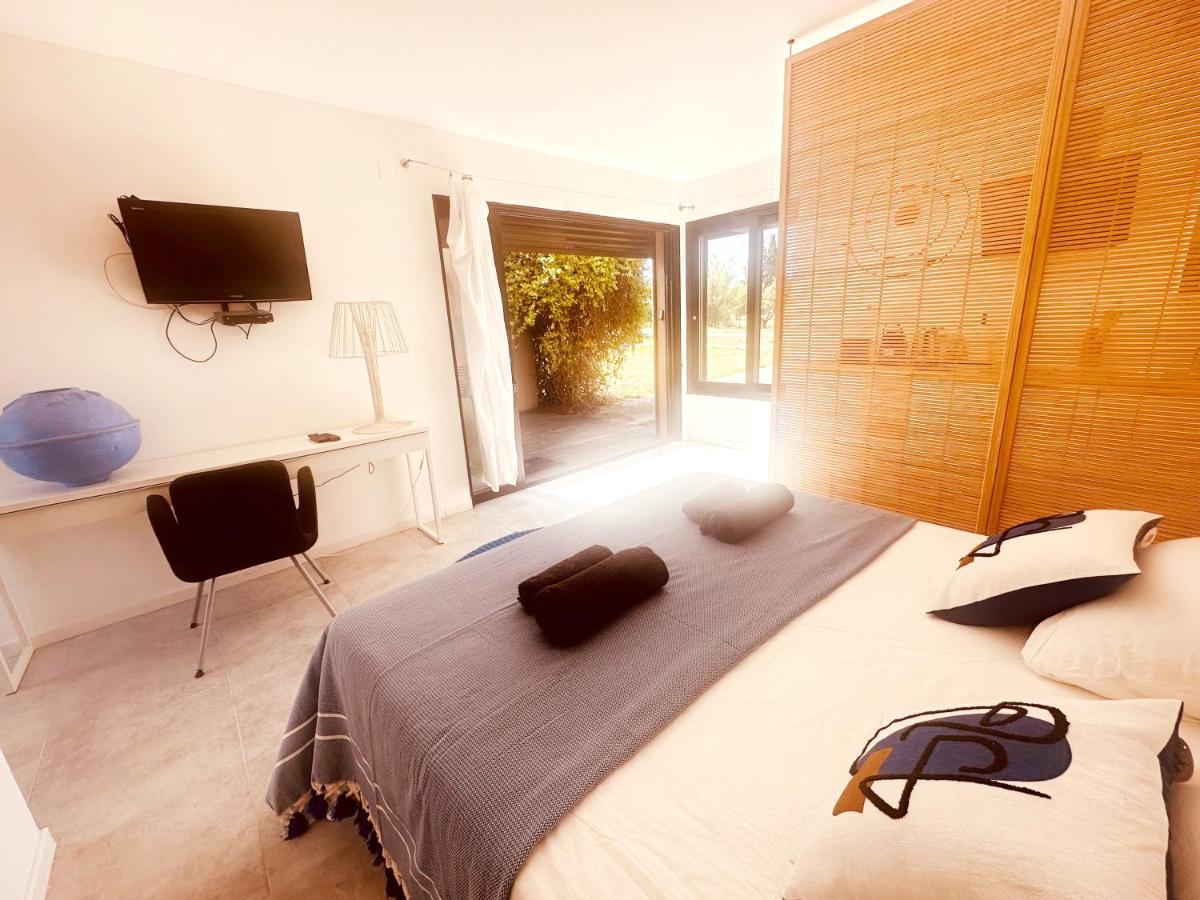 Les Madones Apartamento Nîmes Exterior foto
