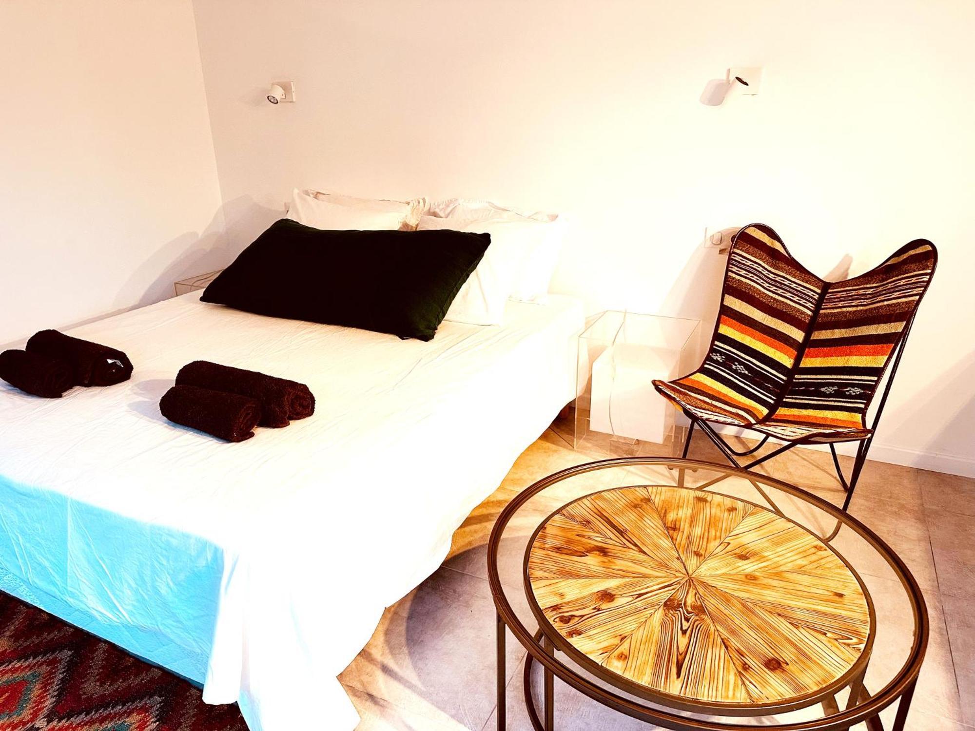 Les Madones Apartamento Nîmes Exterior foto