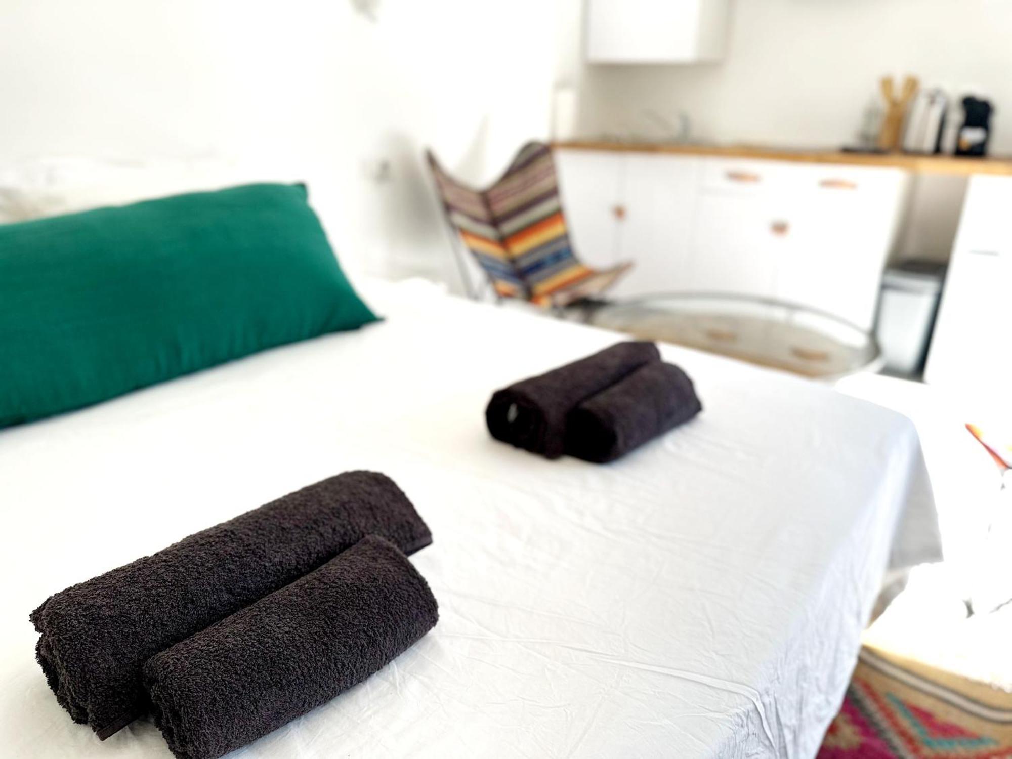 Les Madones Apartamento Nîmes Exterior foto
